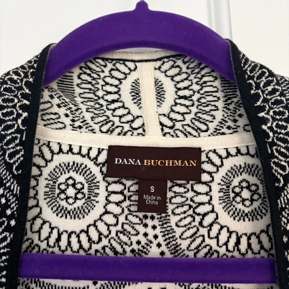 Dana Buchman Black and Cream Patterned Cardigan - Picture 4 of 5